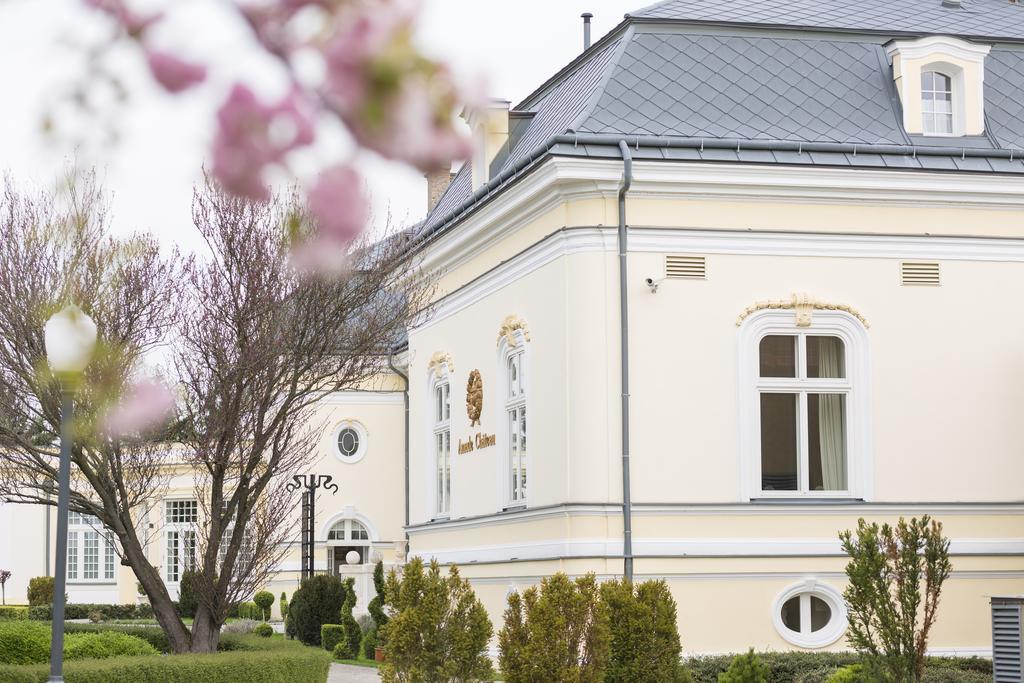 Amade Chateau Vrakúň Dış mekan fotoğraf