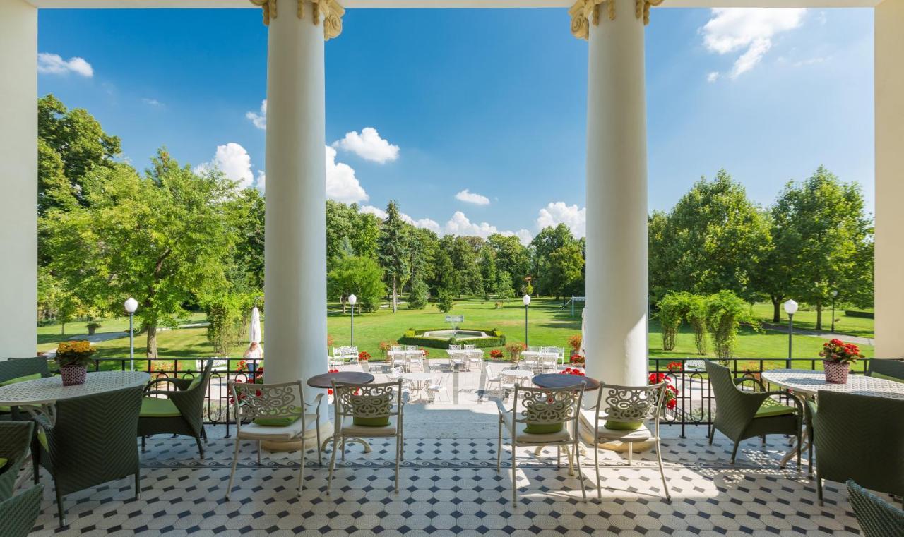 Amade Chateau Vrakúň Dış mekan fotoğraf