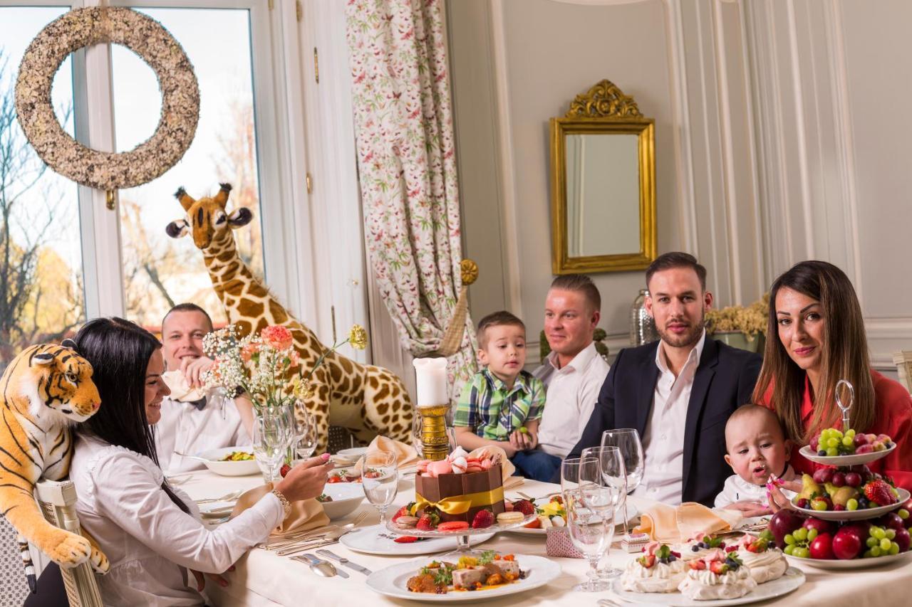 Amade Chateau Vrakúň Dış mekan fotoğraf